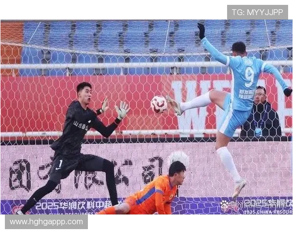 电视直播足球赛事:激情对决与精彩瞬间全记录 电视直播足球赛事:激情对决与精彩瞬间全记录